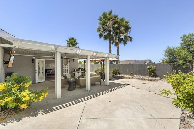 724 Hollowglen Rd, Oceanside, CA 92057 - photo 30
