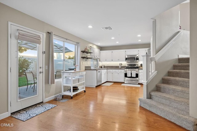 52 Stockton Ave, Ventura, CA 93004 - photo 17
