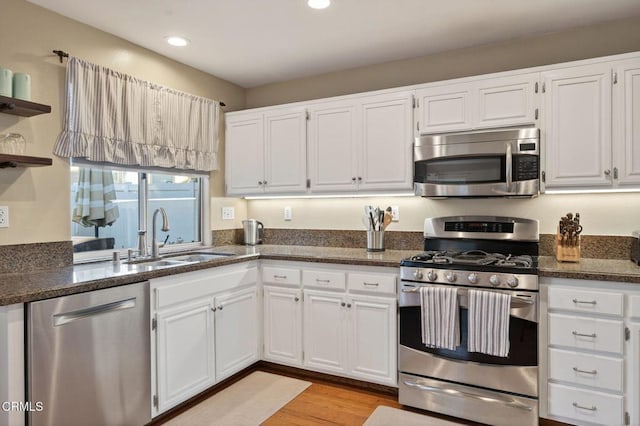 52 Stockton Ave, Ventura, CA 93004 - photo 14