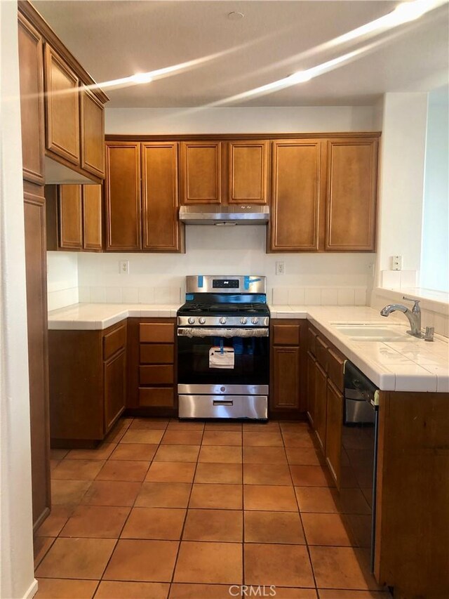 1800 E Lakeshore Dr Unit 302, Lake Elsinore, CA 92530 - photo 4