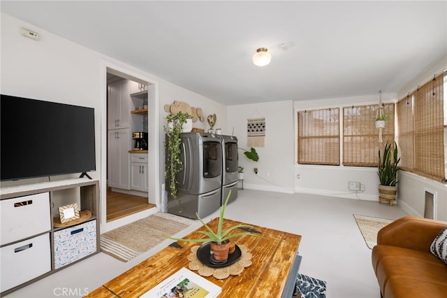 6384 Lewis Ave, Long Beach, CA 90805 - photo 29