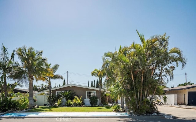 12301 Moana Way E, Garden Grove, CA 92840 - photo 2