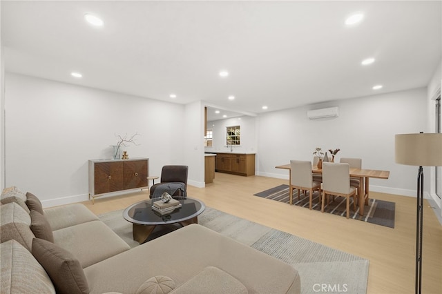 2529 W Glenhaven Ave, Anaheim, CA 92801 - photo 1