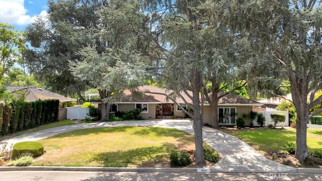 19832 Redwing St, Woodland Hills, CA 91364 - photo 1