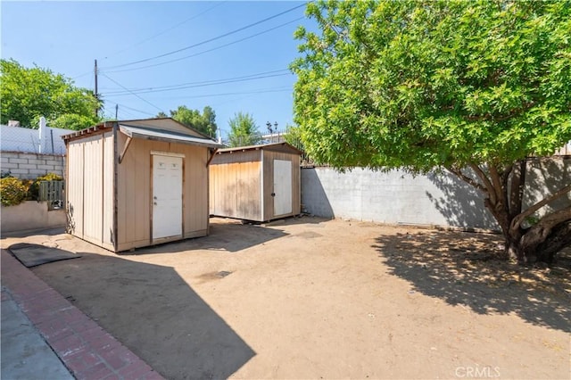 11044 Borden Ave, Pacoima, CA 91331 - photo 31