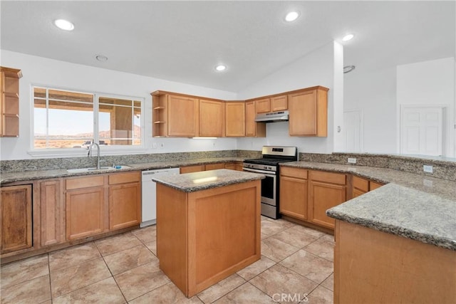 22983 Broken Lance Rd, Apple Valley, CA 92307 - photo 13
