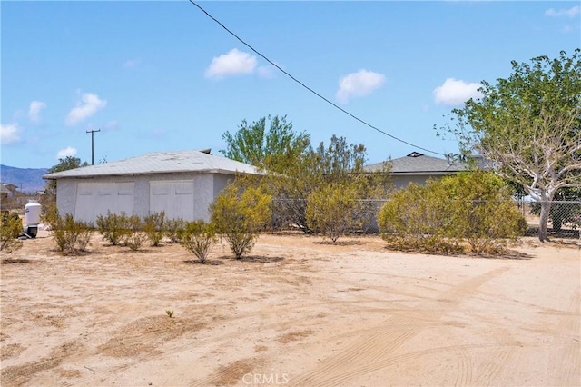 5335 Palmdale Rd, Phelan, CA 92371 - photo 2
