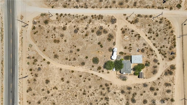 5335 Palmdale Rd, Phelan, CA 92371 - photo 33