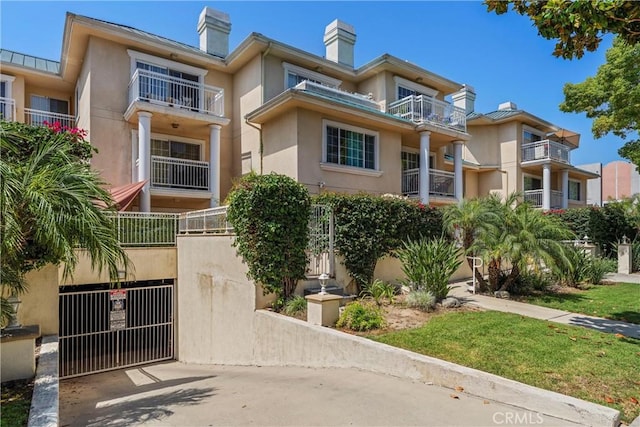 530 W Stocker St Unit 203, Glendale, CA 91202 - photo 2