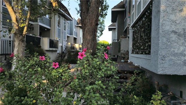 9140 Burnet Ave Unit 3, North Hills, CA 91343 - photo 1