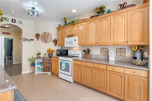 14387 Schooner Dr, Helendale, CA 92342 - photo 5