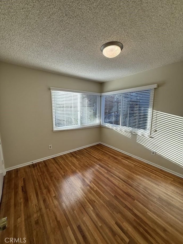14906 Aztec St, Sylmar, CA 91342 - photo 27