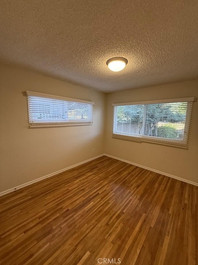 14906 Aztec St, Sylmar, CA 91342 - photo 25