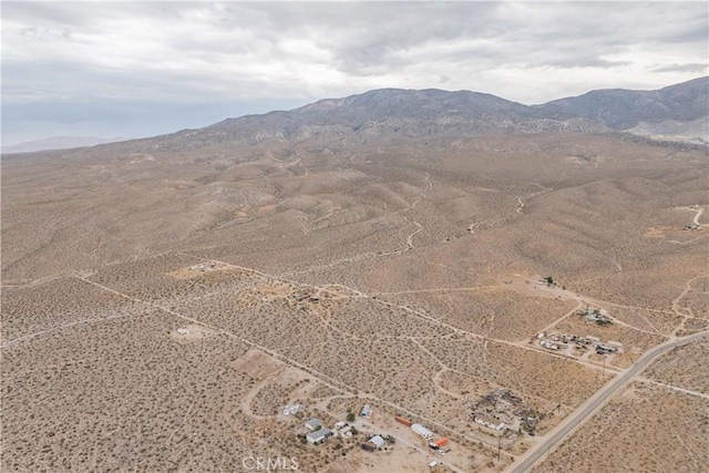 37050 Cheshire Rd, Lucerne Valley, CA 92356 - photo 17