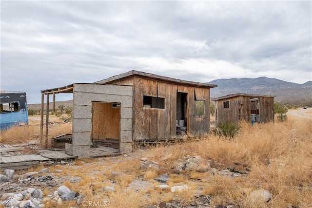 37050 Cheshire Rd, Lucerne Valley, CA 92356 - photo 2