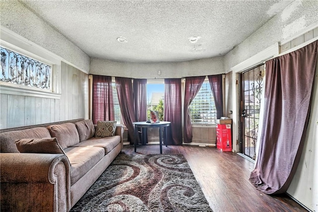 1459 E 43rd St, Los Angeles, CA 90011 - photo 3