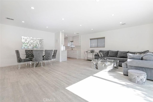 6709 Mammoth Ave, Valley Glen, CA 91405 - photo 10