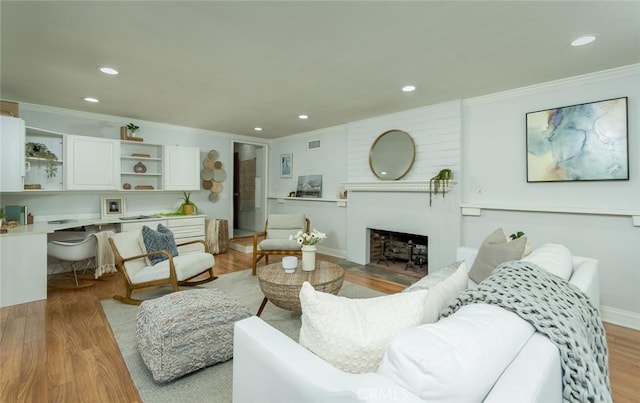 1835 Las Flores Dr, Glendale, CA 91207 - photo 34