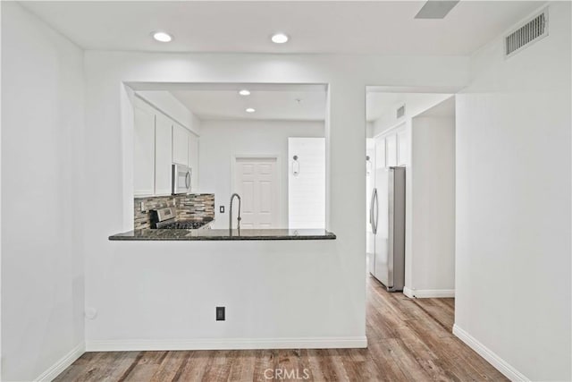 28252 Canterbury Ct, Valencia, CA 91354 - photo 8