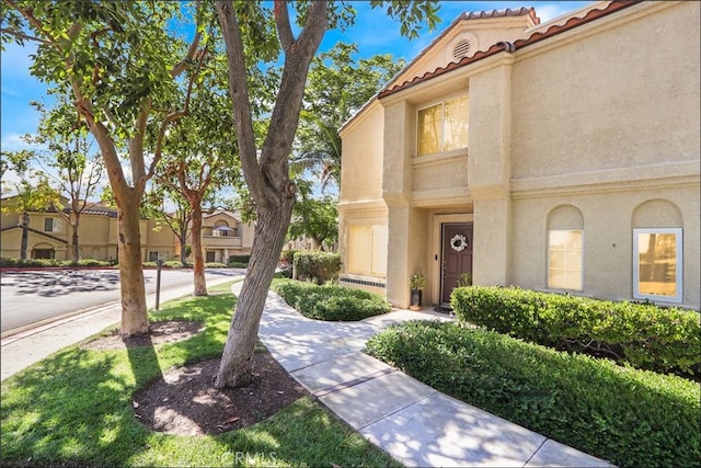 25486 Claveles Ct, Lake Forest, CA 92630 - photo 2