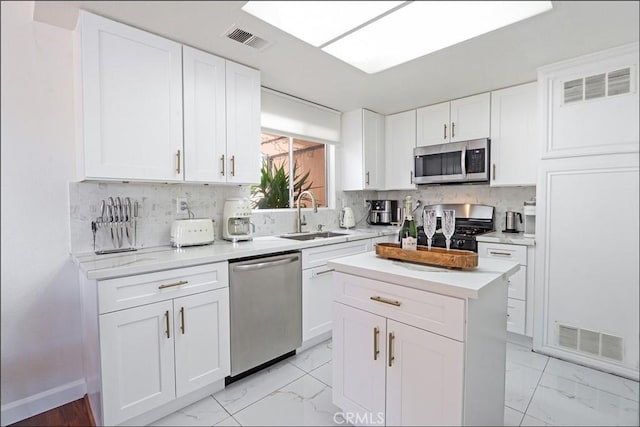 25486 Claveles Ct, Lake Forest, CA 92630 - photo 9
