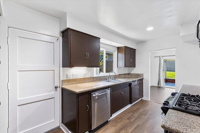 92 Glover Ct, Chula Vista, CA 91910 - photo 13