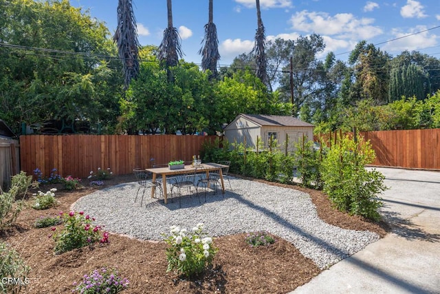 975 N Mentor Ave, Pasadena, CA 91104 - photo 57
