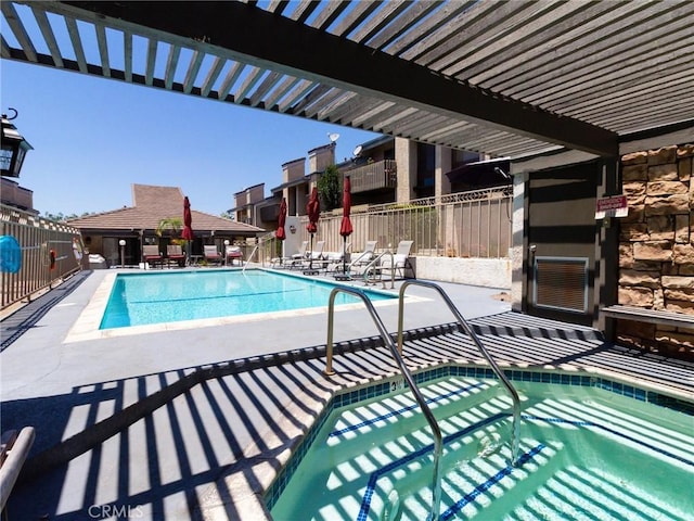 2298 Rose Ave Unit 110, Signal Hill, CA 90755 - photo 1