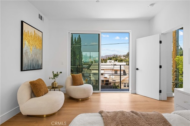 6050 E Burwood Ave, Los Angeles, CA 90042 - photo 39