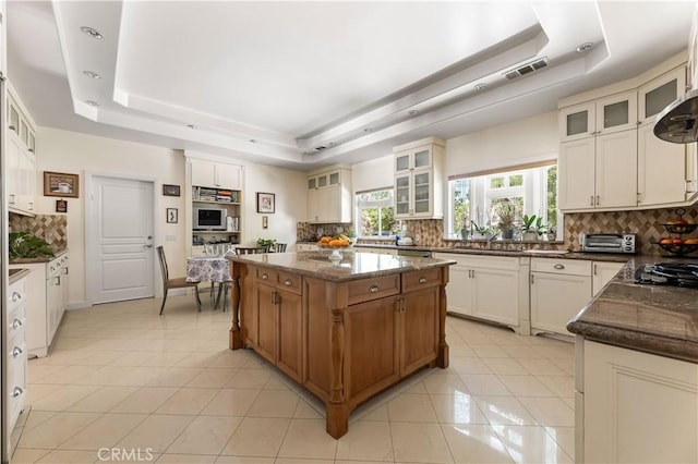 4811 Heaven Ave, Woodland Hills, CA 91364 - photo 10