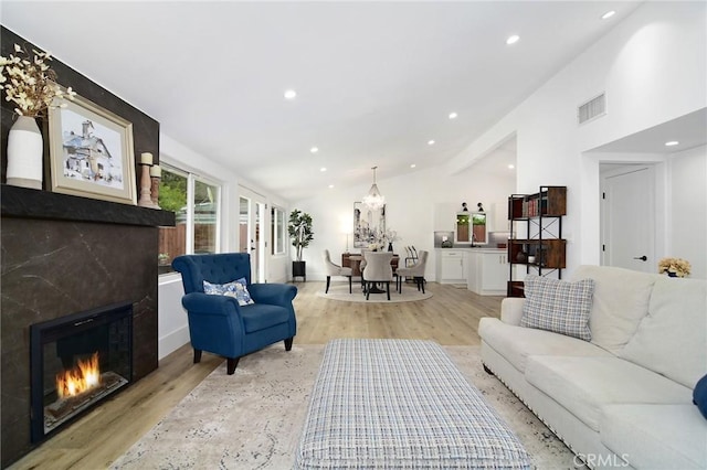 5720 Comanche Ave, Woodland Hills, CA 91367 - photo 8