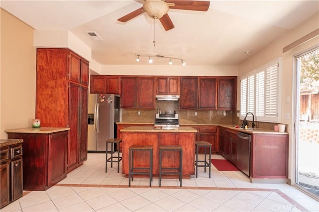 12598 Mann St, Victorville, CA 92392 - photo 17