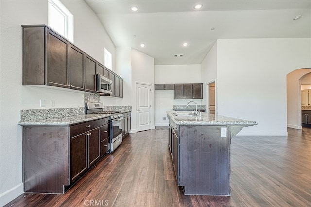 1383 Pompei St, Madera, CA 93637 - photo 27