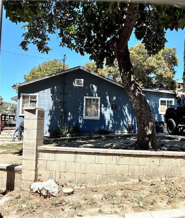 5262 Remstoy Dr, Los Angeles, CA 90032 - photo 2