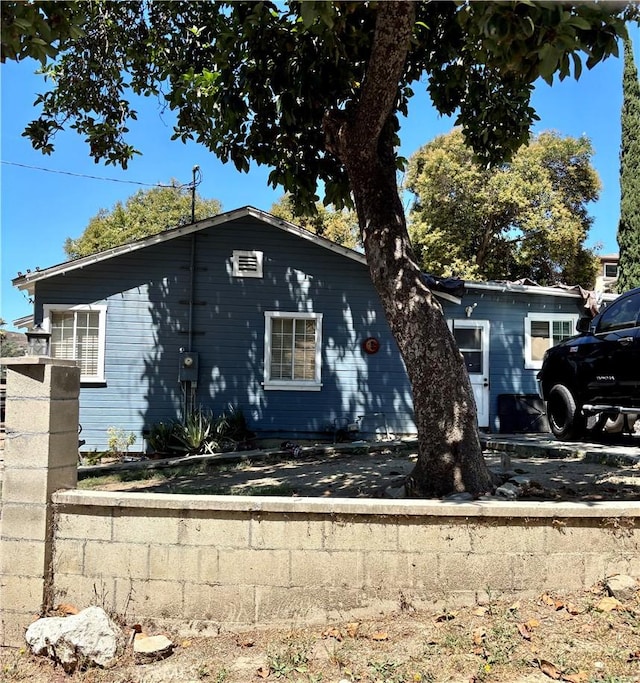 5262 Remstoy Dr, Los Angeles, CA 90032 - photo 1