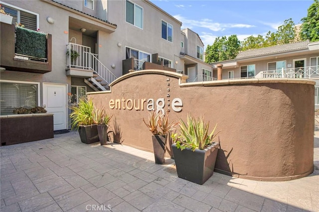 355 N Maple St Unit 243, Burbank, CA 91505 - photo 1