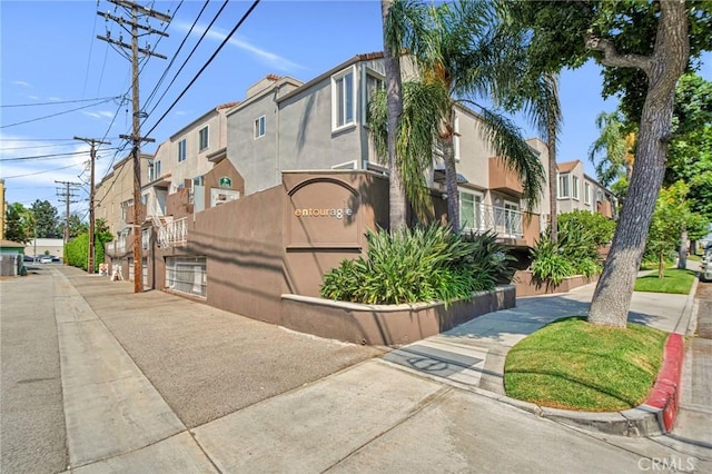 355 N Maple St Unit 243, Burbank, CA 91505 - photo 23
