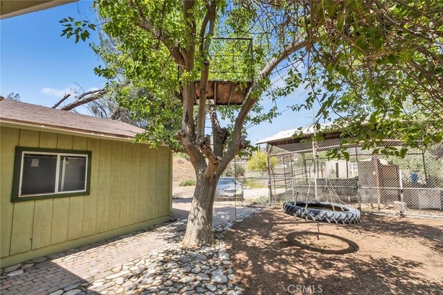 11101 Spanish Hills Dr, Corona, CA 92883 - photo 32