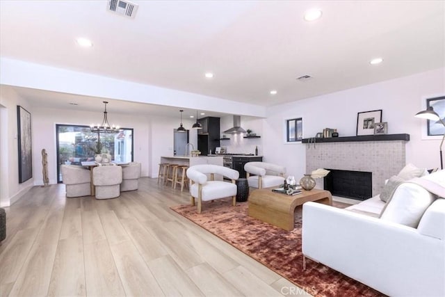 312 N Bronson Ave, Los Angeles, CA 90004 - photo 5
