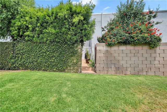 365 Grenoble Ln, Costa Mesa, CA 92627 - photo 15