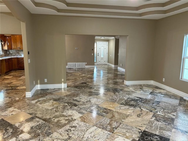 8138 Camelot Rd, Riverside, CA 92503 - photo 15