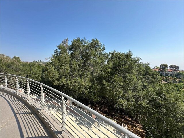 5077 Schumacher Rd, Calabasas, CA 91302 - photo 4
