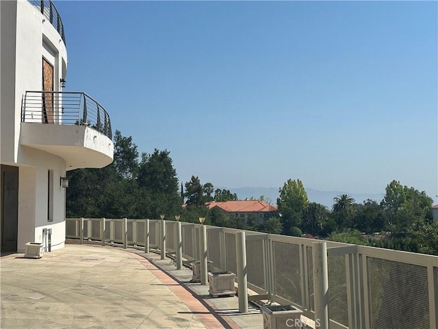 5077 Schumacher Rd, Calabasas, CA 91302 - photo 55