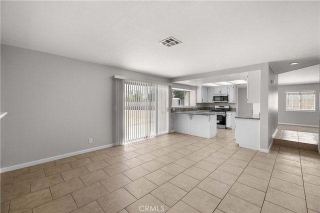 2125 E Oldfield St, Lancaster, CA 93535 - photo 8