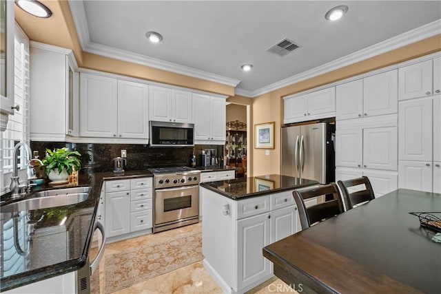28456 Calex Dr, Valencia, CA 91354 - photo 8