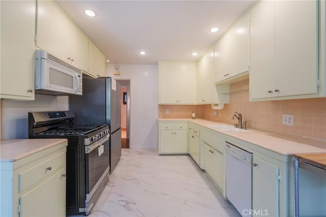 326 Hermosa Ave Unit 7, Long Beach, CA 90802 - photo 14