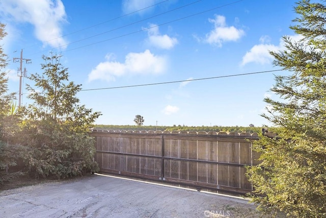 5867 Eucalyptus Ave, Winton, CA 95388 - photo 27