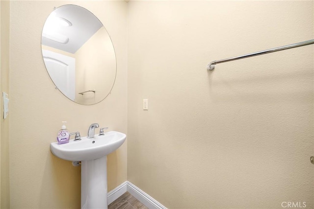 12010 Santiam Ct, Jurupa Valley, CA 91752 - photo 17