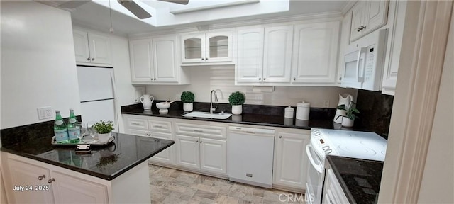 14001 Thunderbird Dr Unit M2 4K, Seal Beach, CA 90740 - photo 2