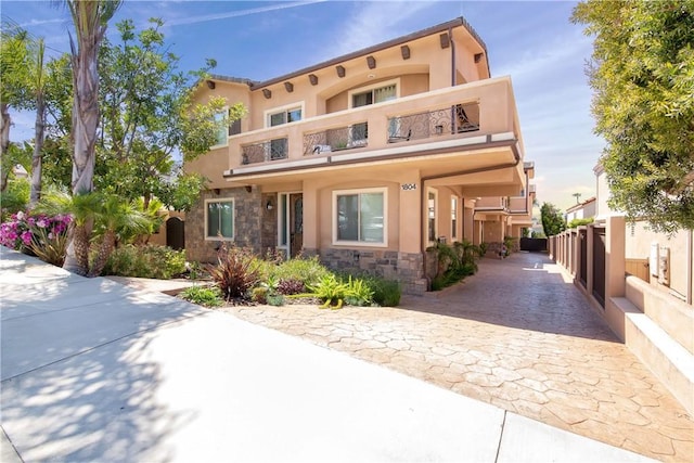 1804 Vanderbilt Ln Unit B, Redondo Beach, CA 90278 - photo 1